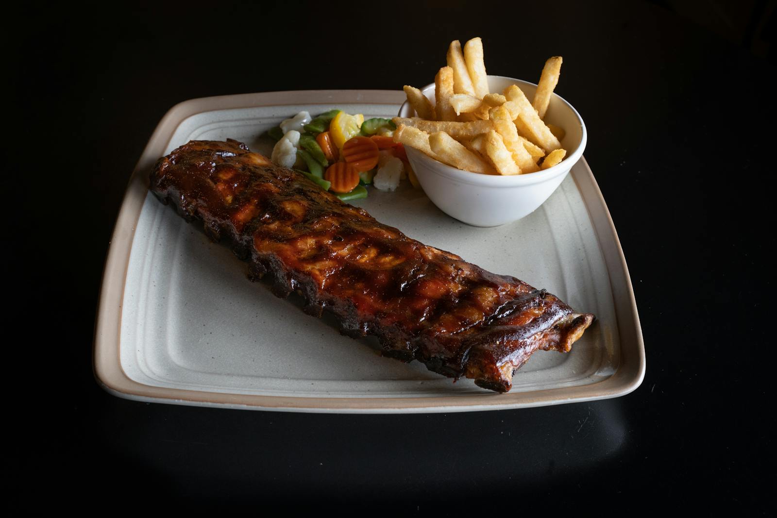 Glazed BBQ ribs